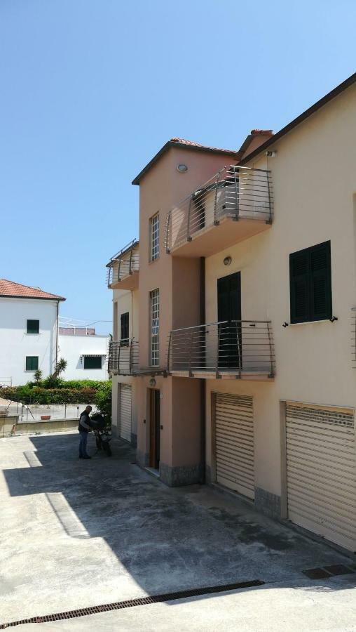 Da Rino Apartment Cipressa Екстериор снимка